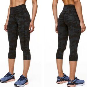 Lululemon Fast and free black Camouflage 3/4 Leggings with pockets